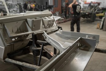 3-051-Custom-Mercedes-GWagon-ObsidianBlack-068611