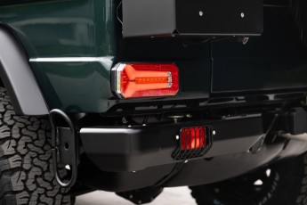 2B-024-Convertible-Mercedes-250GD-RacingGreen-066918