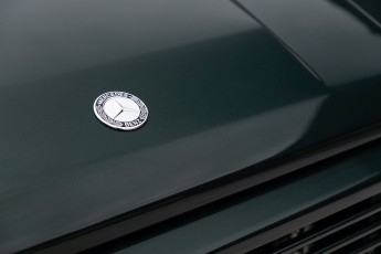 2B-036-Convertible-Mercedes-250GD-RacingGreen-066918