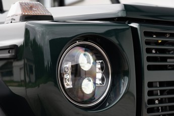 2B-041-Convertible-Mercedes-250GD-RacingGreen-066918