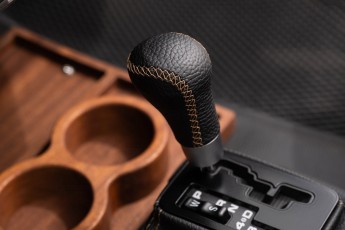 2B-095-Convertible-Mercedes-250GD-RacingGreen-066918