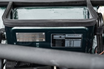 2B-112-Convertible-Mercedes-250GD-RacingGreen-066918a