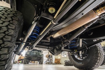 3-003-Convertible-Mercedes-250GD-RacingGreen-066918