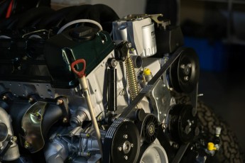 3-032-Convertible-Mercedes-250GD-RacingGreen-066918