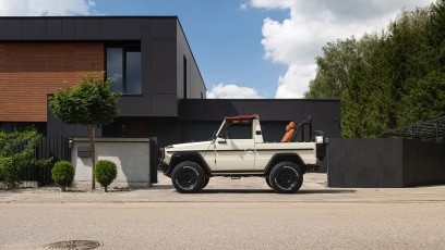 1-001-Custom-Mercedes-GWagon-White-068140