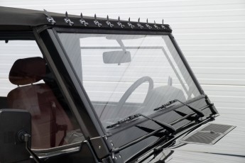 2B-021-Convertible-Mercedes-250GD-ObsidianBlack-070785