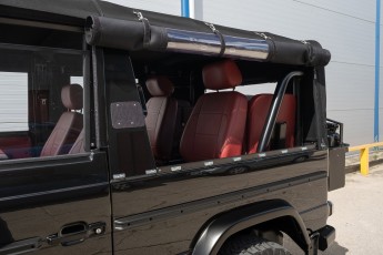 2B-025-Convertible-Mercedes-250GD-ObsidianBlack-070785