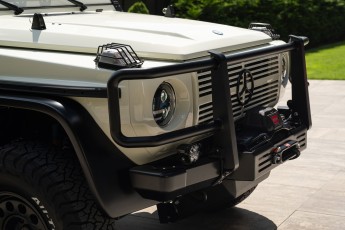 2B-037-Custom-Mercedes-GWagon-White-068140