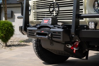 2B-044-Custom-Mercedes-GWagon-White-068140