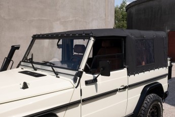 2B-102-Custom-Mercedes-GWagon-White-068140