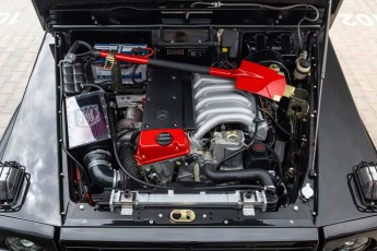 2B-105-Convertible-Mercedes-250GD-ObsidianBlack-070785