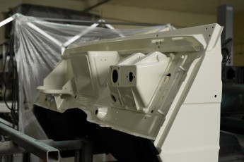 3-017-Custom-Mercedes-GWagon-White-068140