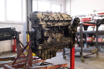 3-026-Custom-Mercedes-GWagon-White-068140