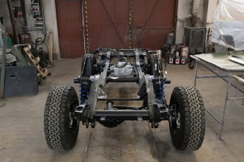 3-035-Convertible-Mercedes-250GD-ObsidianBlack-070785