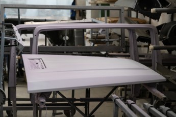 3-042-Custom-Mercedes-GWagon-White-068140