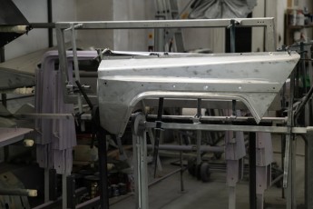 3-047-Custom-Mercedes-GWagon-White-068140