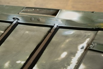 3-052-Convertible-Mercedes-250GD-ObsidianBlack-070785