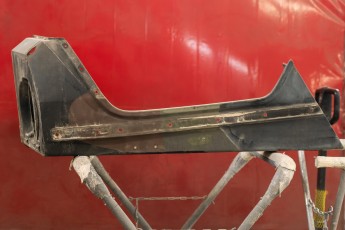 3-053-Convertible-Mercedes-250GD-ObsidianBlack-070785