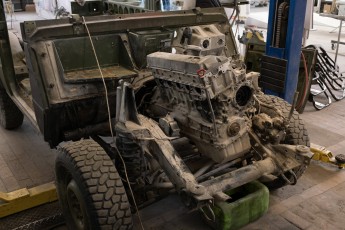 3-053-Custom-Mercedes-GWagon-White-068140