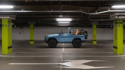 1-002-Convertible-Mercedes-250GD-GulfBlue-083223