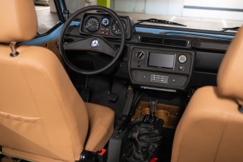 2A-054-Convertible-Mercedes-250GD-GulfBlue-083223