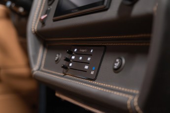 2A-060-Convertible-Mercedes-250GD-GulfBlue-083223