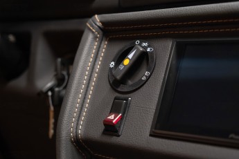 2A-062-Convertible-Mercedes-250GD-GulfBlue-083223