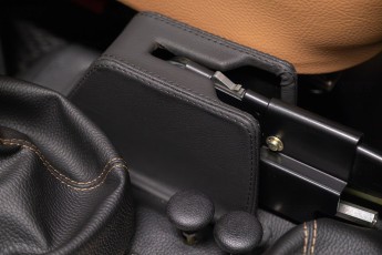 2A-065-Convertible-Mercedes-250GD-GulfBlue-083223