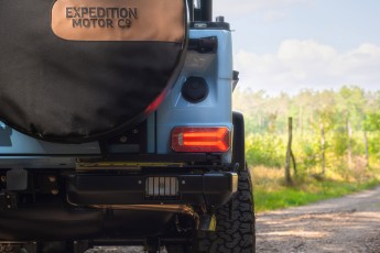 2B-009-Convertible-Mercedes-250GD-GulfBlue-083223