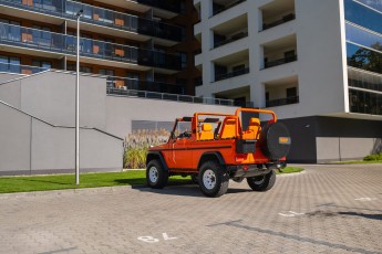 2B-015-Convertible-Mercedes-GWagen-MagmaBeamOrange-083485