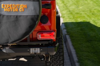 2B-033-Convertible-Mercedes-GWagen-MagmaBeamOrange-083485