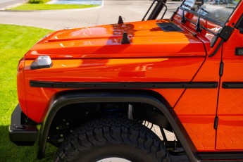 2B-053-Convertible-Mercedes-GWagen-MagmaBeamOrange-083485