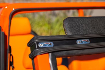 2B-059-Convertible-Mercedes-GWagen-MagmaBeamOrange-083485