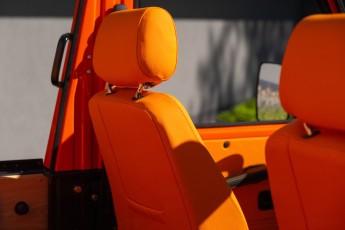 2B-068-Convertible-Mercedes-GWagen-MagmaBeamOrange-083485