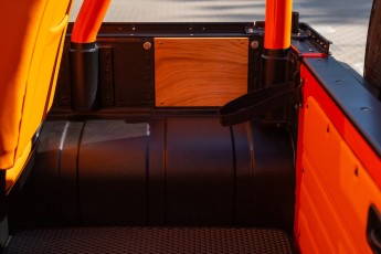 2B-080-Convertible-Mercedes-GWagen-MagmaBeamOrange-083485