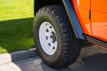 2B-097-Convertible-Mercedes-GWagen-MagmaBeamOrange-083485