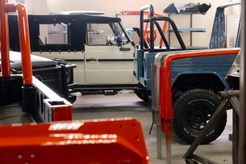 3-031-Convertible-Mercedes-GWagen-MagmaBeamOrange-083485