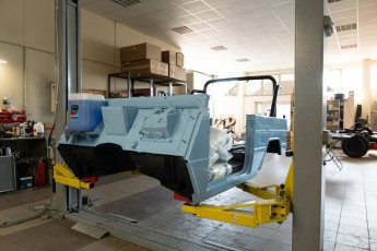 3-037-Convertible-Mercedes-250GD-GulfBlue-083223a