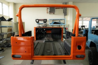 3-046-Convertible-Mercedes-GWagen-MagmaBeamOrange-083485