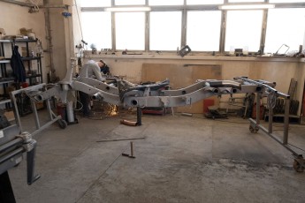 3-067-Convertible-Mercedes-GWagen-MagmaBeamOrange-083485