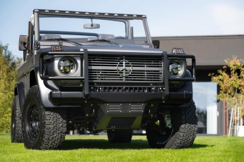 2A-003-Convertible-Mercedes-250GD-SeleniteGrey-069248-1920 EMC watermark 1% HQ-2