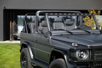 2A-024-Convertible-Mercedes-250GD-SeleniteGrey-069248-1920 EMC watermark 1% HQ-2