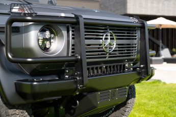 2A-027-Convertible-Mercedes-250GD-SeleniteGrey-069248-1920 EMC watermark 1% HQ-2