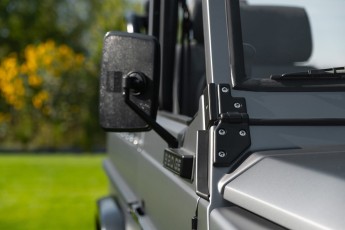 2A-043-Convertible-Mercedes-250GD-SeleniteGrey-069248-1920 EMC watermark 1% HQ-2