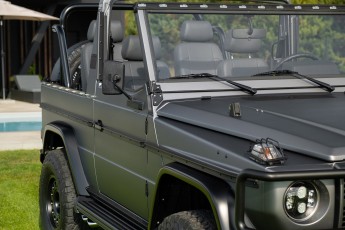 2A-046-Convertible-Mercedes-250GD-SeleniteGrey-069248-1920 EMC watermark 1% HQ-2