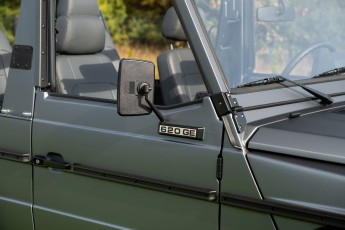 2A-047-Convertible-Mercedes-250GD-SeleniteGrey-069248-1920 EMC watermark 1% HQ-2