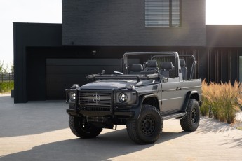 2B-002-Convertible-Mercedes-250GD-SeleniteGrey-069248