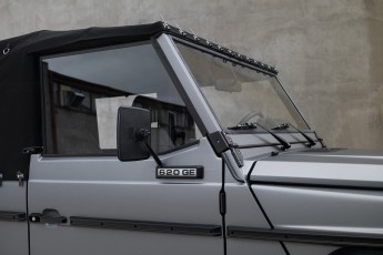 2B-016-Convertible-Mercedes-250GD-SeleniteGrey-069248