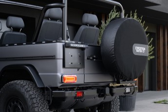 2B-022-Convertible-Mercedes-250GD-SeleniteGrey-069248