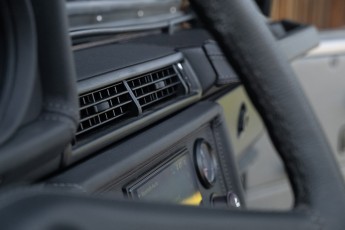 2B-040-Convertible-Mercedes-250GD-SeleniteGrey-069248